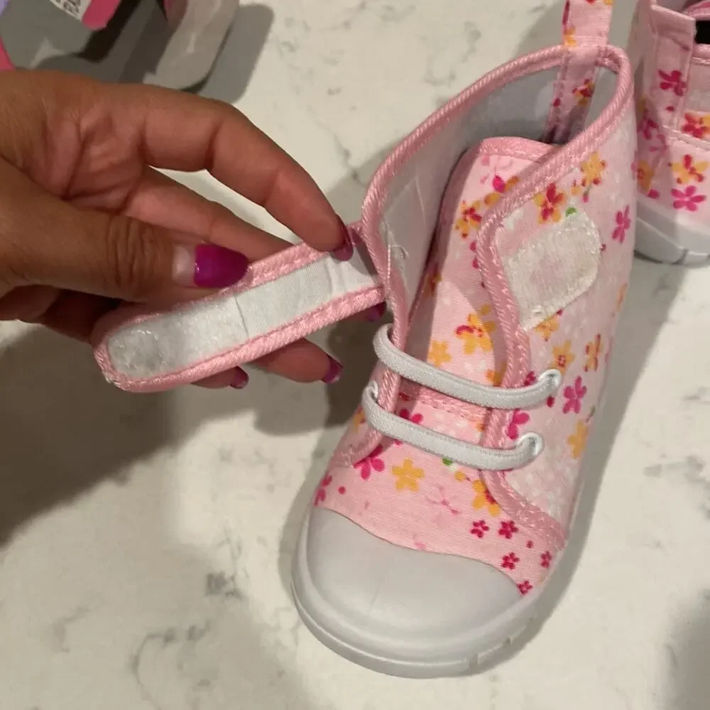 Modit pink floral high top hook and loop closure girls cute girly size 9